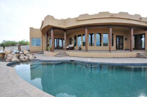 Granite Mountain Area Non-HOA Property home for sale