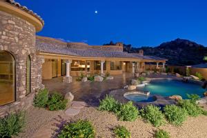 7018 SqFt - 4/6 bed/bath - $3,495,000