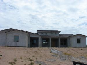 3972.00 SqFt - 4/4 bed/bath - $350,000 - Pending