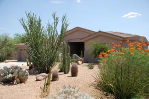 3200 SqFt - 4/3 bed/bath - $825,500