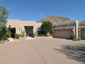 6943 SqFt - 5/6.5 bed/bath - $2,900,000