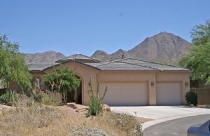 2929 SqFt - 4/3.5 bed/bath - $850,000 - Pending