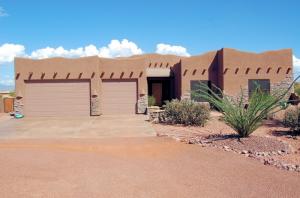 Granite Mountain Area Non-HOA Property home for sale