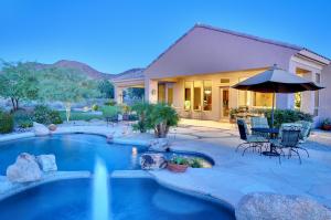 3658 SqFt - 4/3.5 bed/bath - $1,190,000