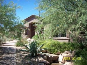 4517.00 SqFt - 3/3.5 bed/bath - $824,900