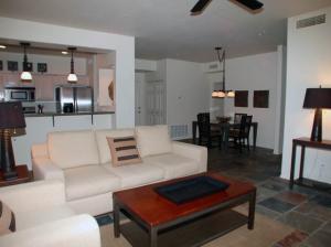 1240 SqFt - 2/2 bed/bath - $299,000