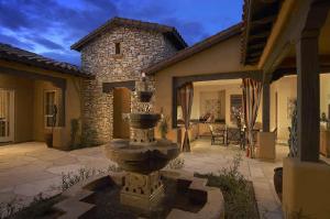 4217 SqFt - 4/4.5 bed/bath - $1,200,000