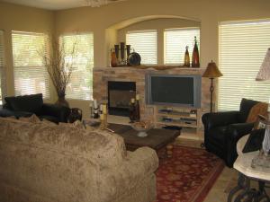 2232.00 SqFt - 3/2 bed/bath - $629,000