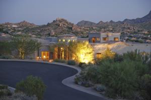 3929.00 SqFt - 4/4.5 bed/bath - $1,200,000