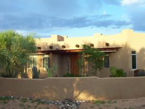 2015.00 SqFt - 3/2.5 bed/bath - $465,000