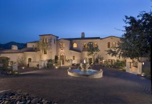 6525 SqFt - 4/4.5 bed/bath - $4,950,000