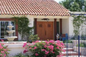 2218 SqFt - 3/2 bed/bath - $689,000
