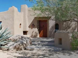 5981 SqFt - 4/6 bed/bath - $2,950,000