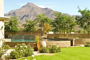 5604 SqFt - 5/5.5 bed/bath - $3,250,000