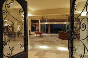 7531 SqFt - 5/7 bed/bath - $3,695,000