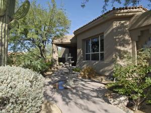 3521 SqFt - 3/3 bed/bath - $1,095,000 - Pending
