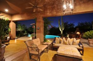 4258 SqFt - 5/4.5 bed/bath - $950,000 - Pending