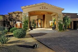7553 SqFt - 6/6 bed/bath - $4,155,000