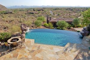 10463 SqFt - 5/6.5 bed/bath - $6,500,000