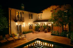 4876 SqFt - 4/4.5 bed/bath - $2,099,000