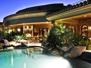 5818 SqFt - 3/3.5 bed/bath - $2,850,000