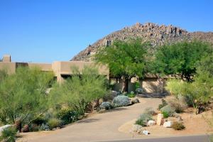 4551 SqFt - 3/2.5 bed/bath - $1,300,000