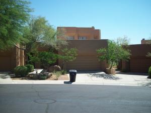 1981 SqFt - 3/3.5 bed/bath - $409,900 - Pending