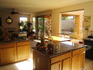3200 SqFt - 6/3 bed/bath - $474,900