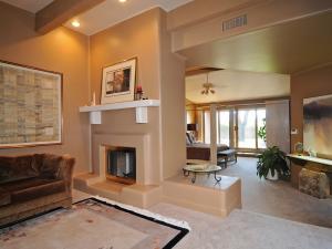 5297 SqFt - 4/4 bed/bath - $1,400,000