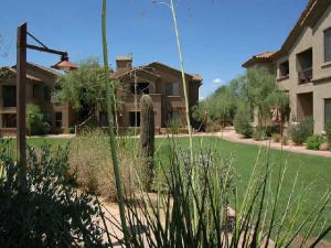 1298 SqFt - 2/2 bed/bath - $399,000