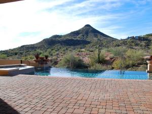 3443 SqFt - 4/3 bed/bath - $1,394,000