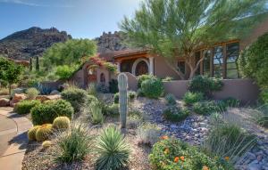 7040 SqFt - 4/7 bed/bath - $3,995,000