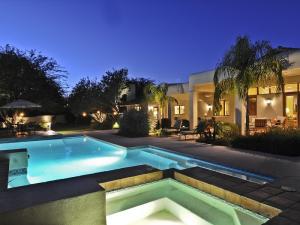 4200 SqFt - 4/3.5 bed/bath - $1,230,000