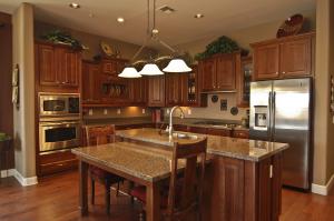 4647 SqFt - 6/4.5 bed/bath - $1,250,000