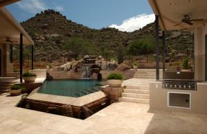 5208 SqFt - 4/5.5 bed/bath - $2,000,000
