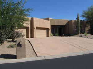 2606 SqFt - 3/2.5 bed/bath - $589,900