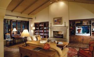 3931 SqFt - 4/4.5 bed/bath - $1,695,000