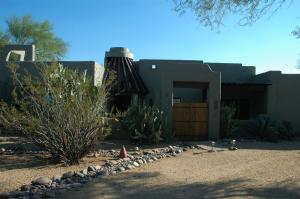 2890 SqFt - 2/3 bed/bath - $835,000