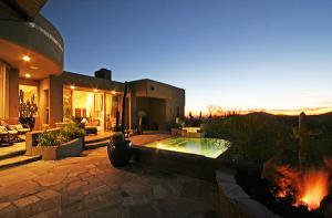 4500 SqFt - 4/4.5 bed/bath - $1,295,000