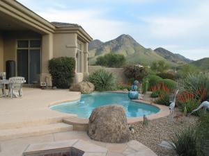 2320 SqFt - 2/3 bed/bath - $675,000
