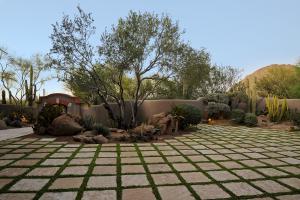 27000 SqFt - 7/9.5 bed/bath - $12,500,000