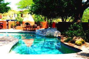 4000 SqFt - 5/5 bed/bath - $895,000