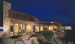 6630 SqFt - 5/5.5 bed/bath - $2,750,000