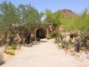 5539 SqFt - 4/5.5 bed/bath - $999,900