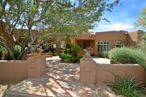 Pinnacle Peak Vistas home for sale