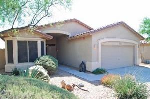 1898 SqFt - 2/2.5 bed/bath - $298,000