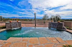 Granite Mountain Area Non-HOA Property home for sale
