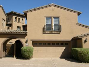 2302 SqFt - 3/2.5 bed/bath - $350,000 - Pending