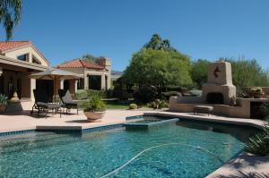 Pinnacle Peak CC home for sale