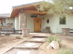 Granite Mountain Area Non-HOA Property home for sale